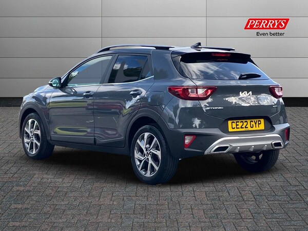 Used Kia Stonic 2022 for sale - 75970670: Photo 2