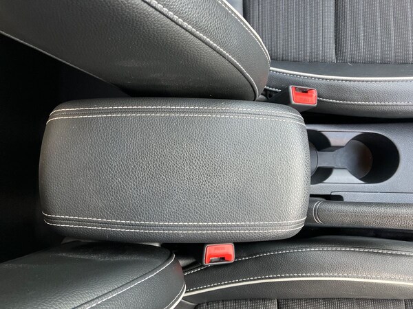 Used Kia Stonic 2022 for sale - 75970670: Photo 40