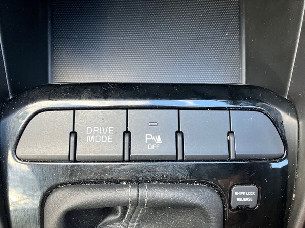 Used Kia Stonic 2022 for sale - 75970670: Photo 44