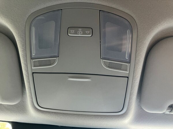 Used Kia Stonic 2022 for sale - 75970670: Photo 47