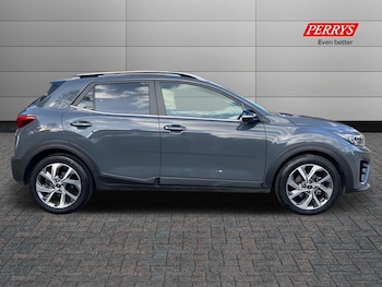 Used Kia Stonic 2022 for sale - 75970670: Photo 4