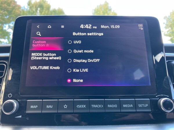 Used Kia Stonic 2022 for sale - 75970670: Photo 53