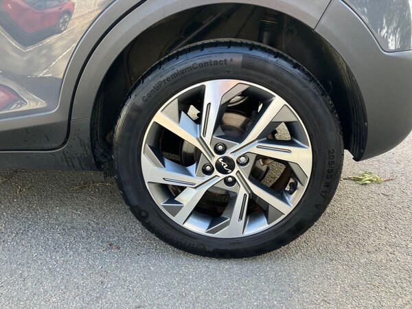 Used Kia Stonic 2022 for sale - 75970670: Photo 8