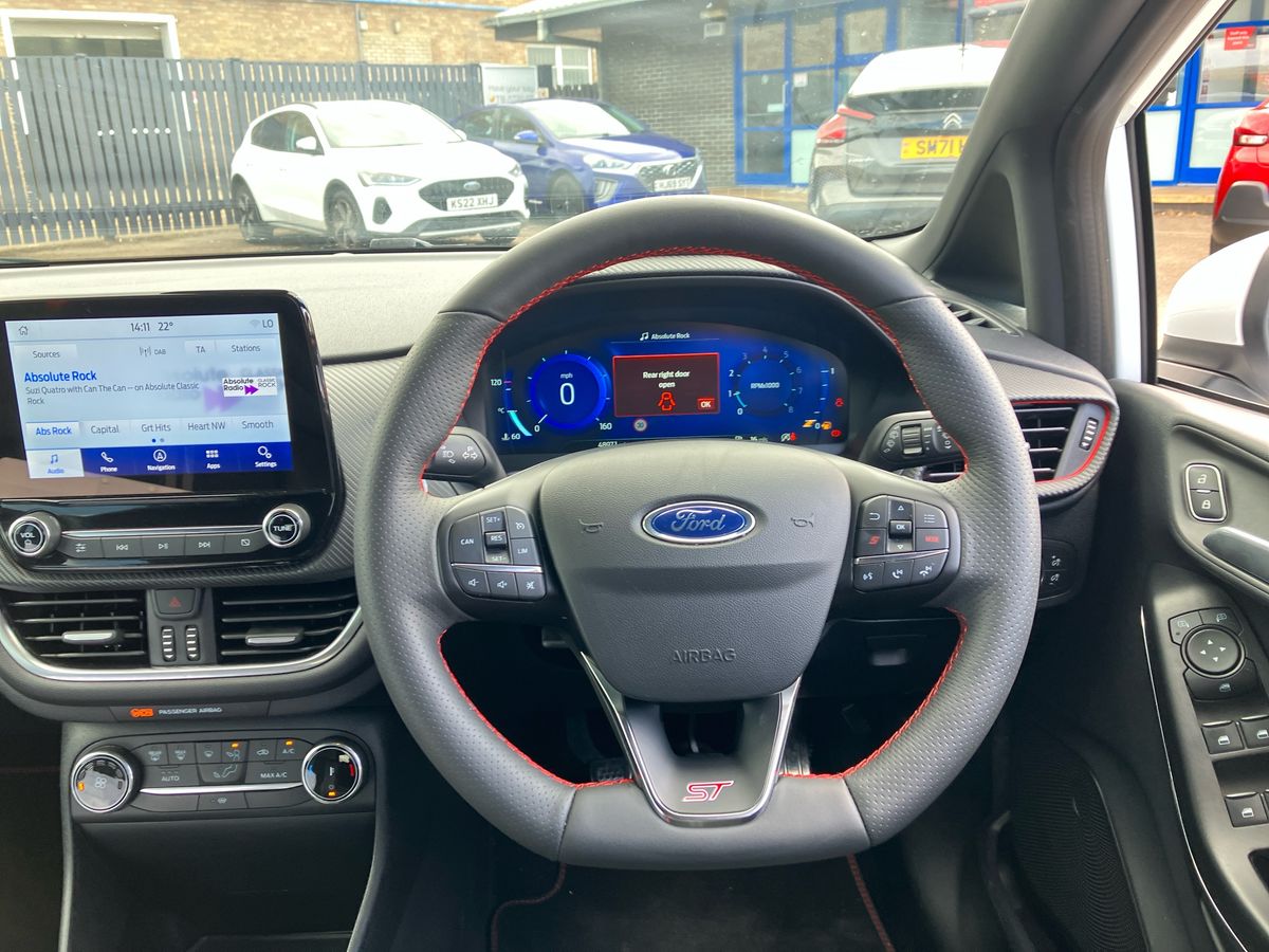 Used Ford Fiesta 2023 for sale - 76693717: Photo 15