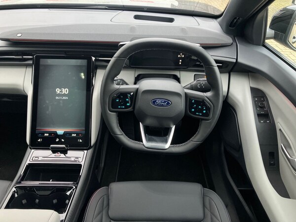 Used Ford Explorer 2024 for sale - 74924046: Photo 17
