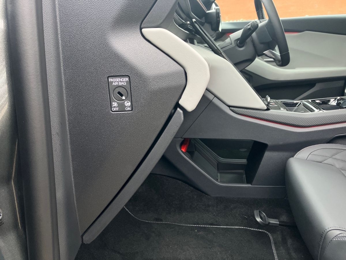 Vehicle 28