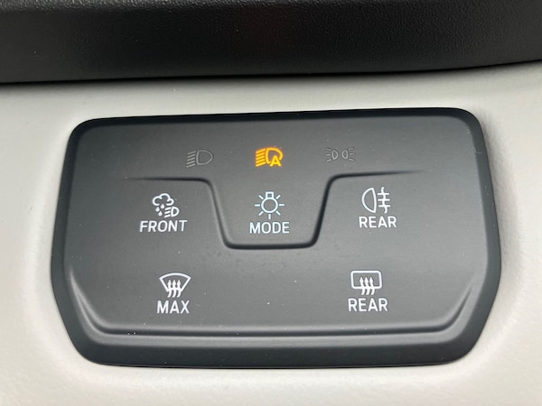 Used Ford Explorer 2024 for sale - 74924046: Photo 34