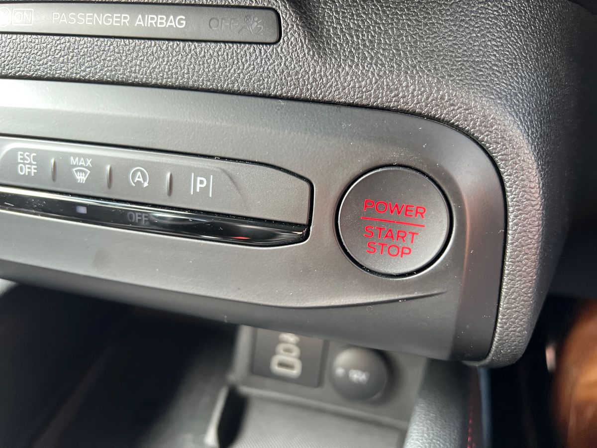 Vehicle 44