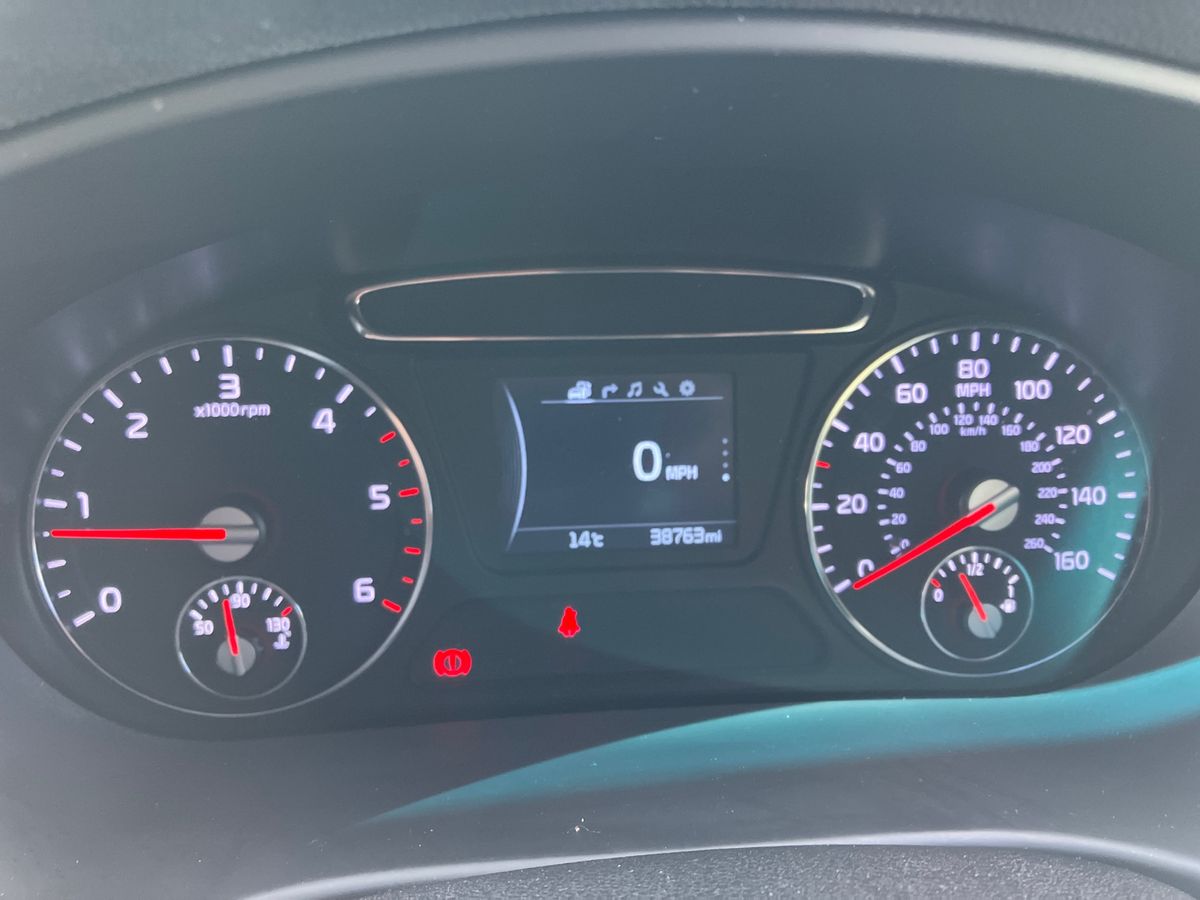 Used Kia Sorento 2016 for sale - 76035296: Photo 16
