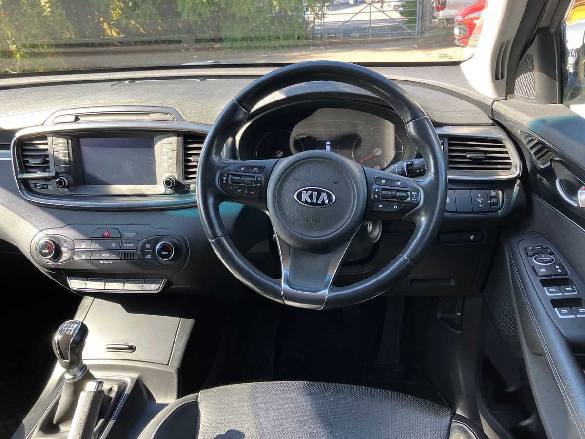 Used Kia Sorento 2016 for sale - 76035296: Photo 17
