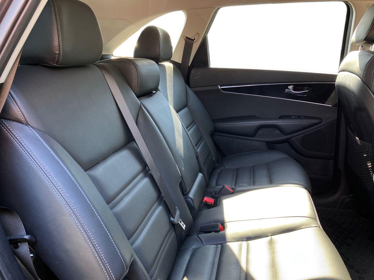 Used Kia Sorento 2016 for sale - 76035296: Photo 22