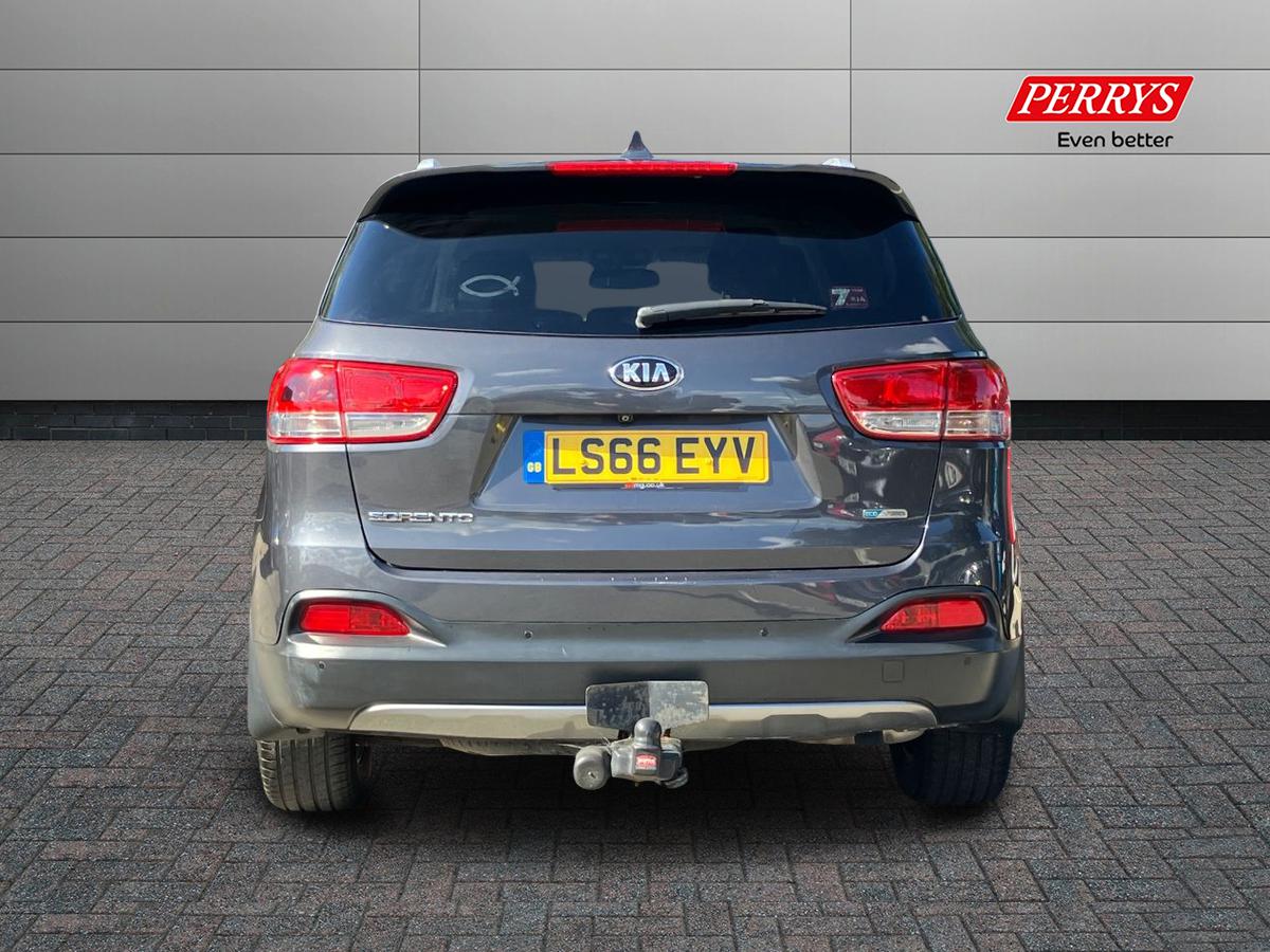 Used Kia Sorento 2016 for sale - 76035296: Photo 5