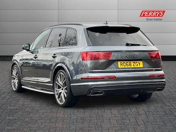 Used Audi Q7 2018 for sale - 77125329: Photo