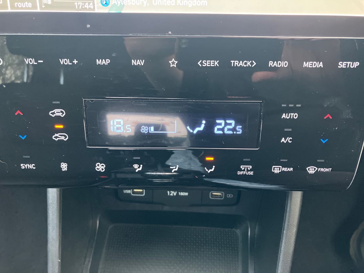 Used Hyundai TUCSON 2022 for sale - 76958021: Photo 12