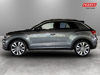 Used Volkswagen T-Roc 2021 for sale - 79307117: Photo