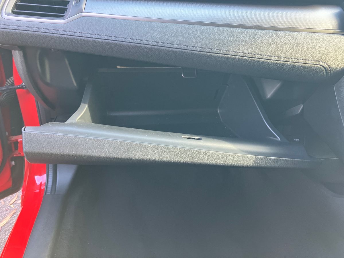 Used Honda Civic 2018 for sale - 77417793: Photo 27