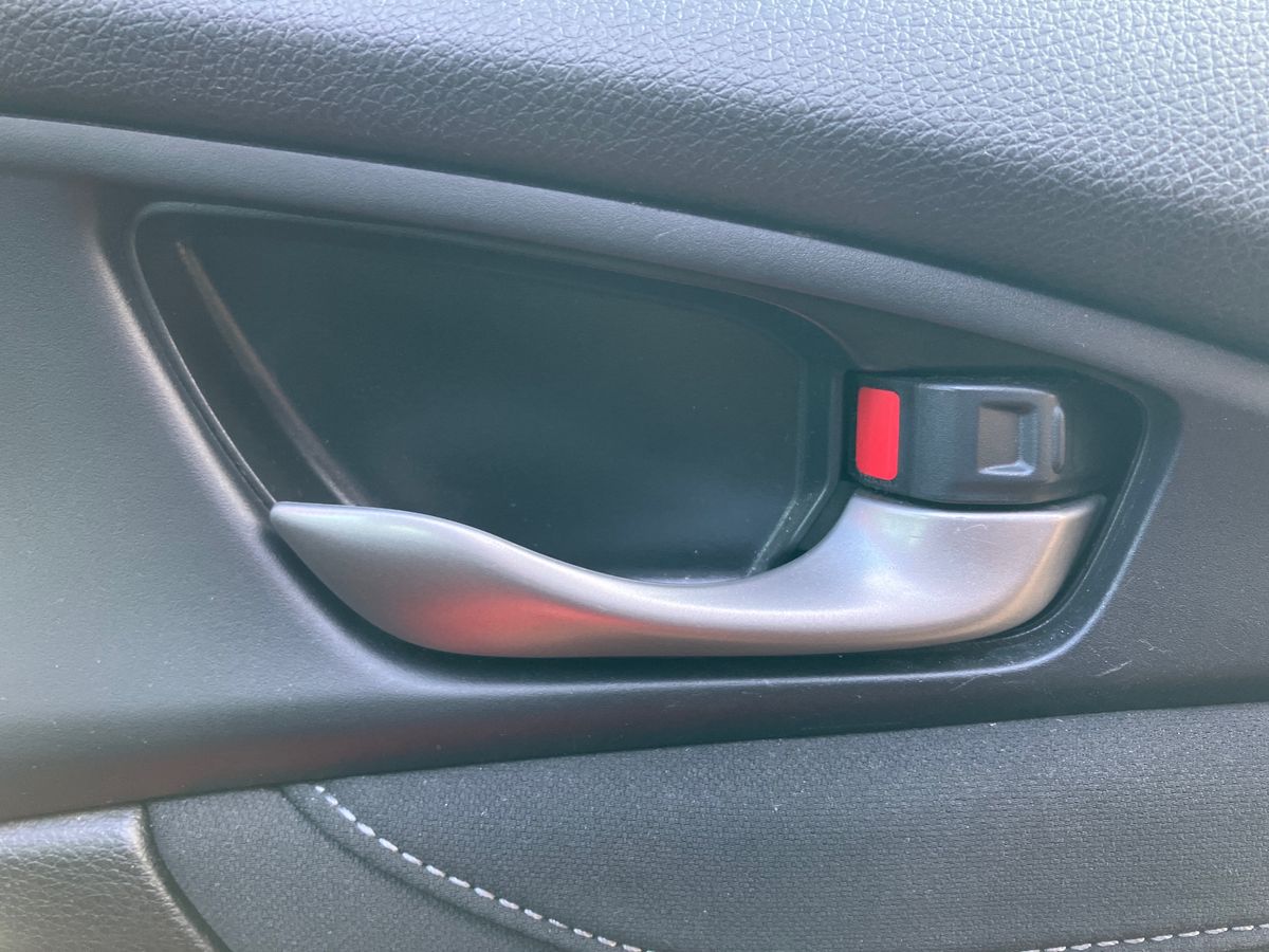 Used Honda Civic 2018 for sale - 77417793: Photo 31