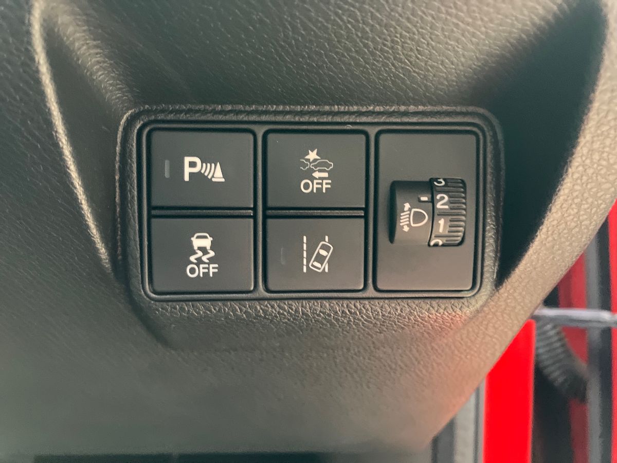 Used Honda Civic 2018 for sale - 77417793: Photo 34