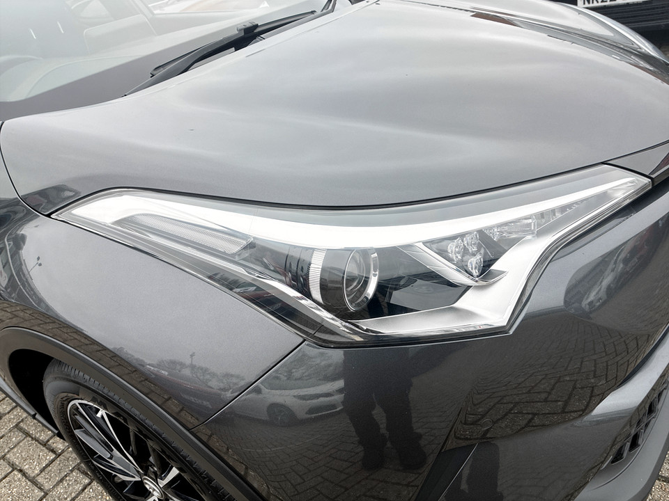 Used Toyota C-HR 2017 for sale - 77604218: Photo 10