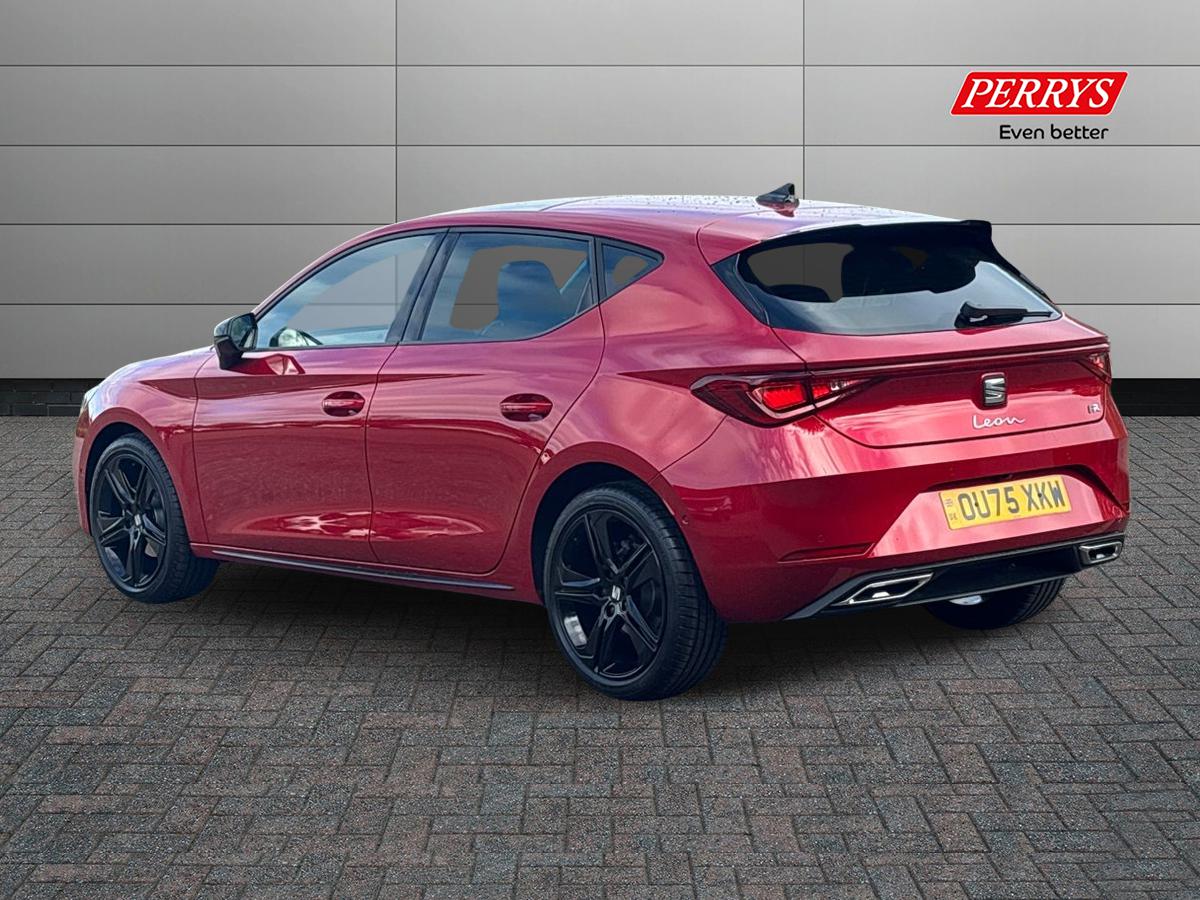 Used SEAT Leon 2025 for sale - 76807843: Photo 2