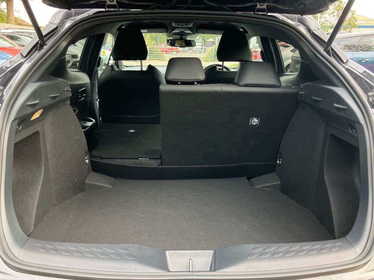 Used Toyota C-HR 2022 for sale - 77113560: Photo 25