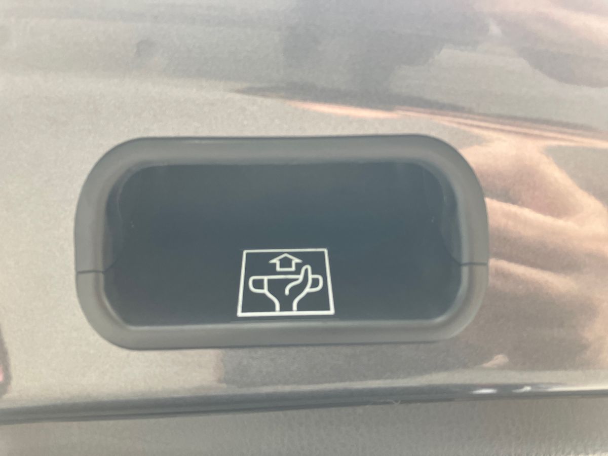 Used Toyota C-HR 2022 for sale - 77113560: Photo 26