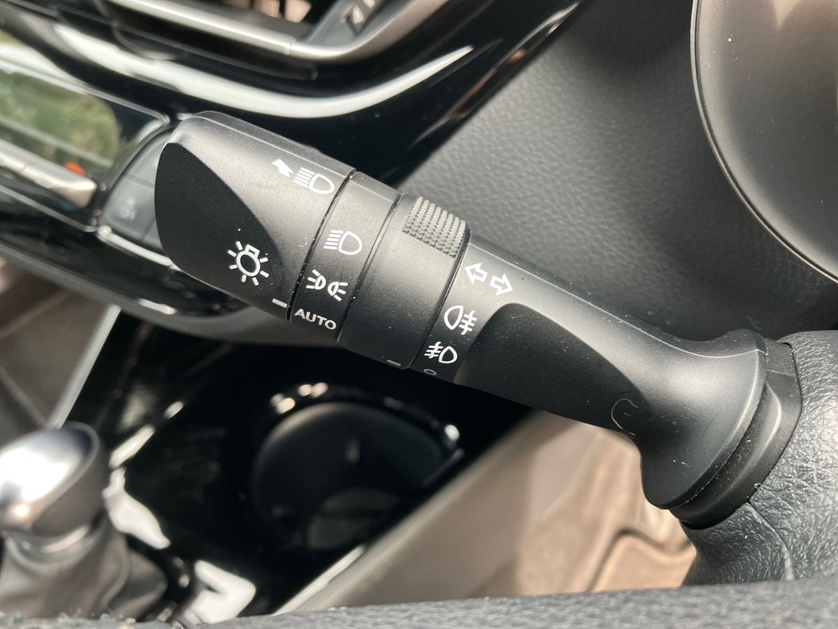 Used Toyota C-HR 2022 for sale - 77113560: Photo 42