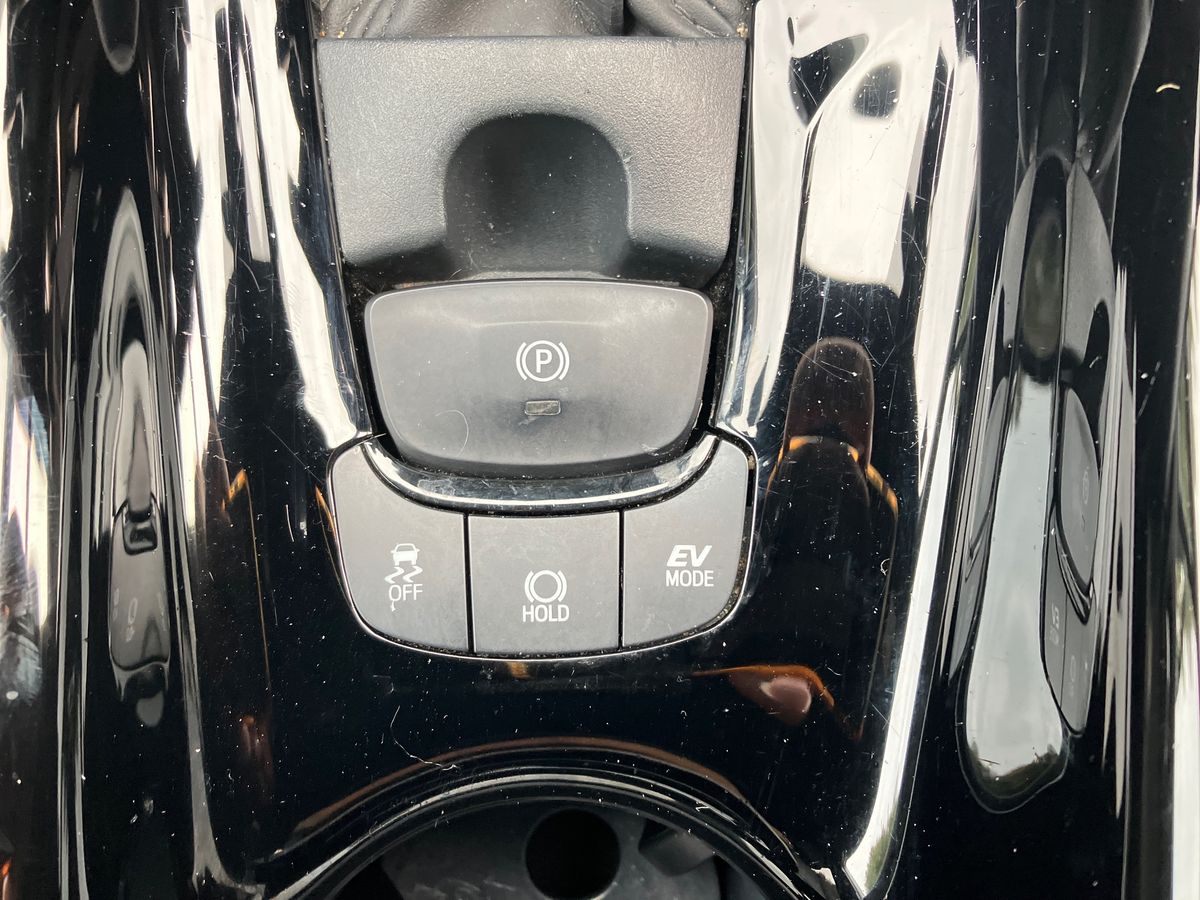 Used Toyota C-HR 2022 for sale - 77113560: Photo 47