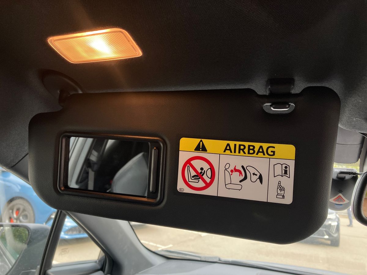 Used Toyota C-HR 2022 for sale - 77113560: Photo 48