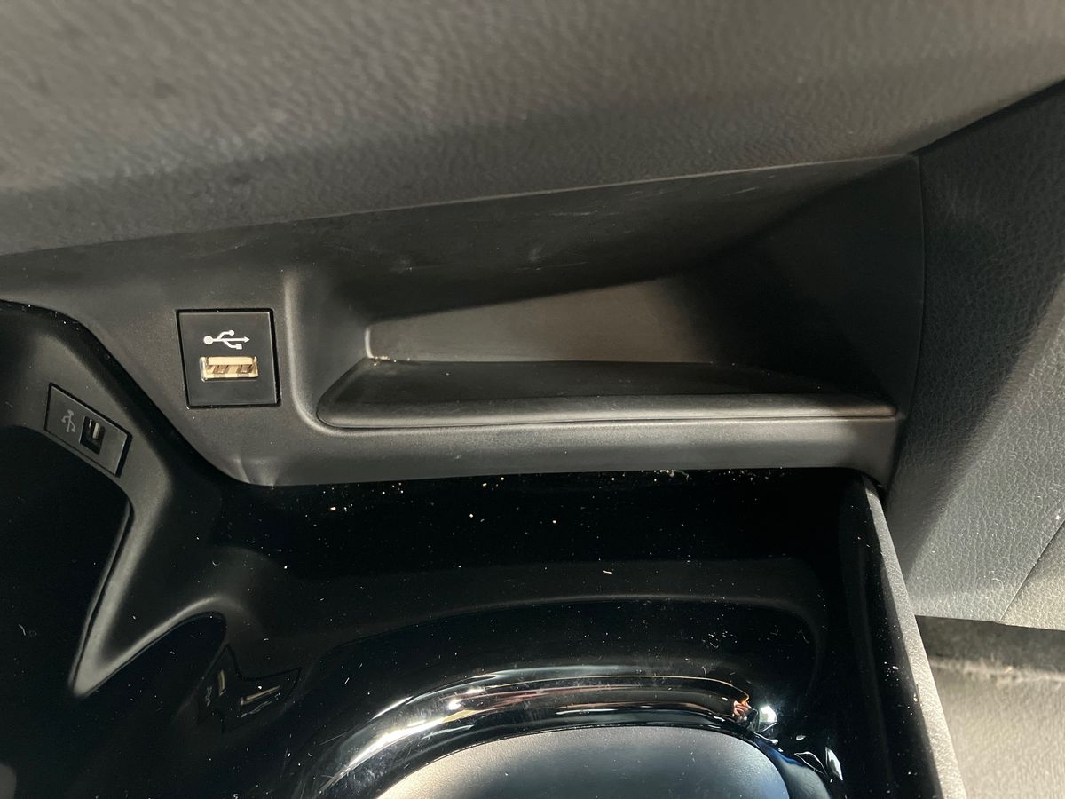 Used Toyota C-HR 2022 for sale - 77113560: Photo 51