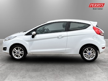Used Ford Fiesta 2016 for sale - 78913995: Photo