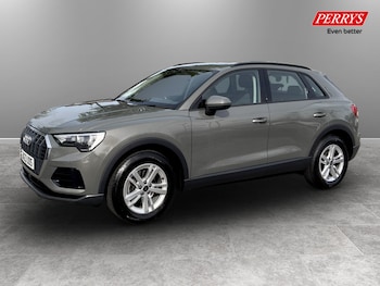 Used Audi Q3 2023 for sale - 78209596: Photo