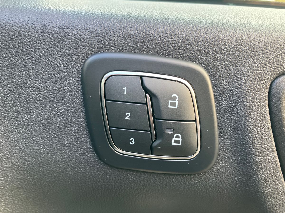 Used Ford Kuga 2025 for sale - 76192181: Photo 40