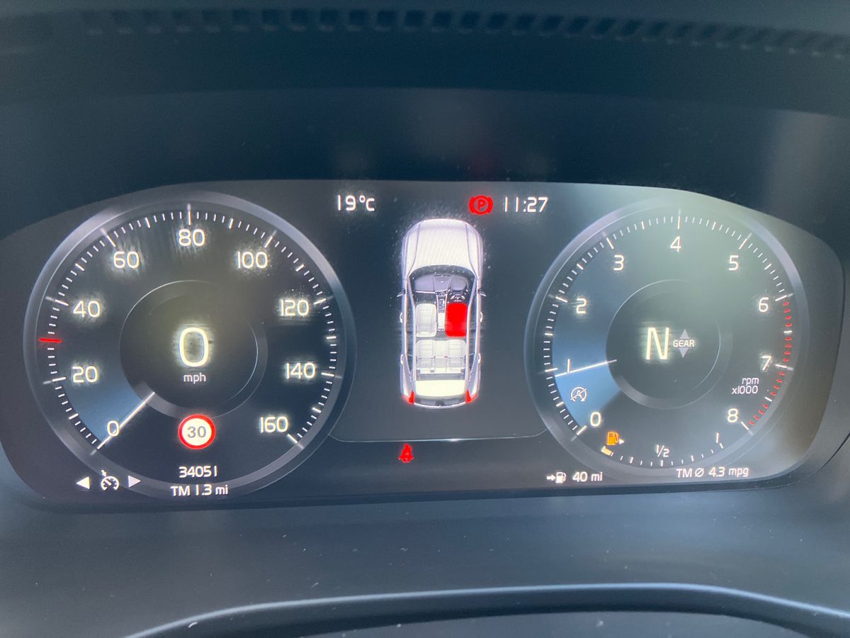 Used Volvo XC40 2019 for sale - 75745027: Photo 14