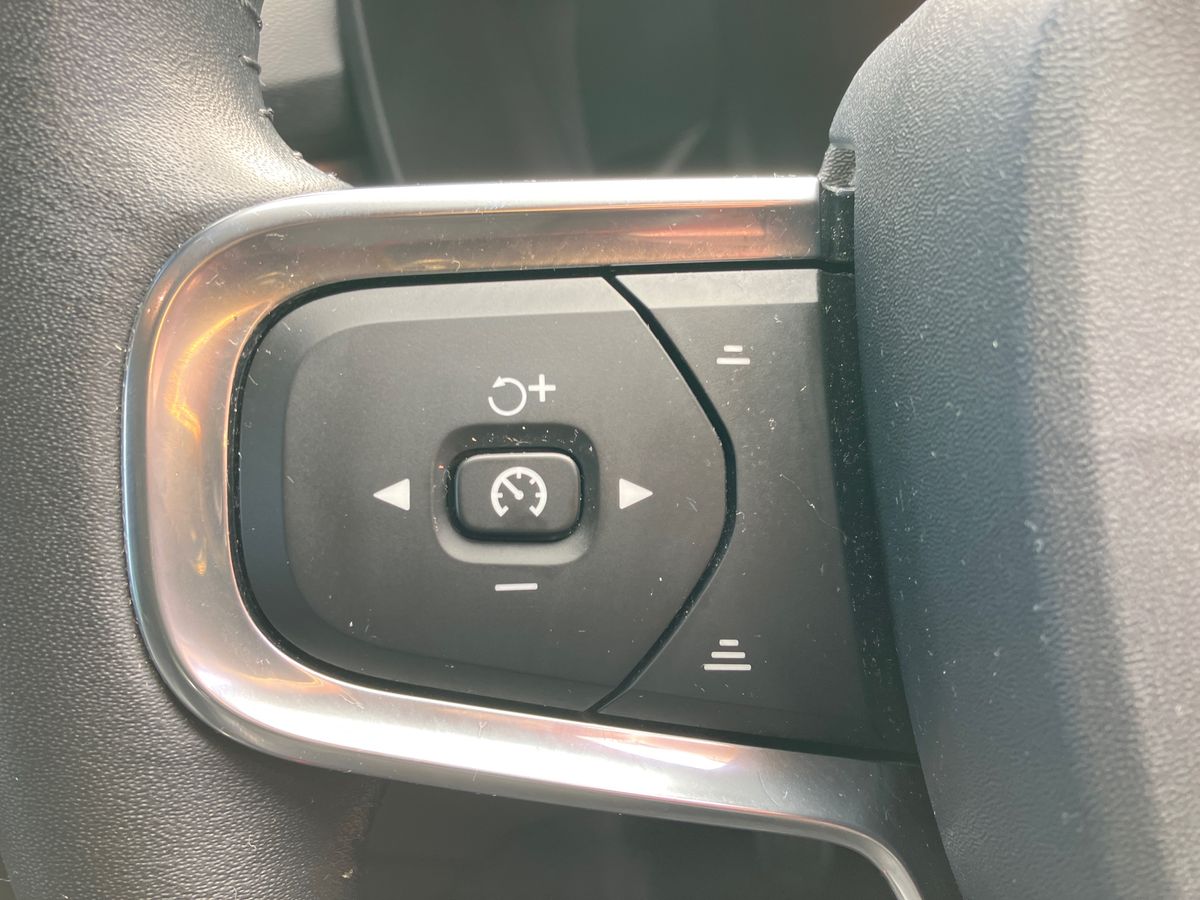 Used Volvo XC40 2019 for sale - 75745027: Photo 16
