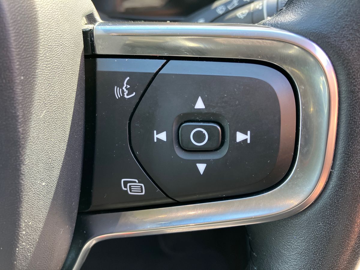 Used Volvo XC40 2019 for sale - 75745027: Photo 36