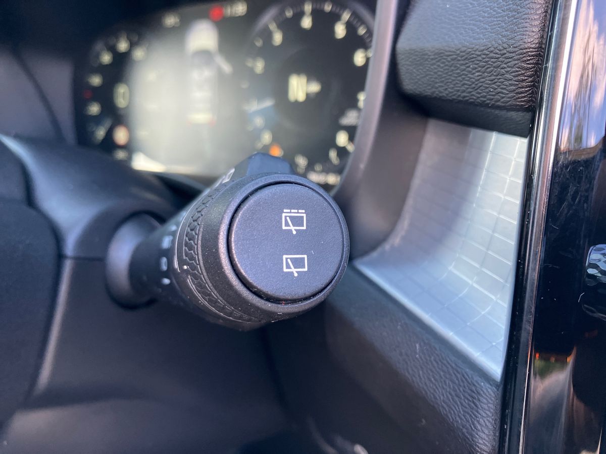 Used Volvo XC40 2019 for sale - 75745027: Photo 55