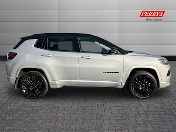 Used Jeep Compass 2022 for sale - 76180829: Photo