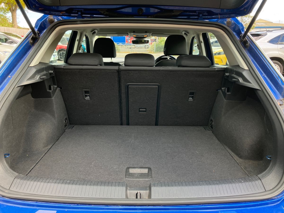 Used Volkswagen T-Roc 2019 for sale - 76272419: Photo 21
