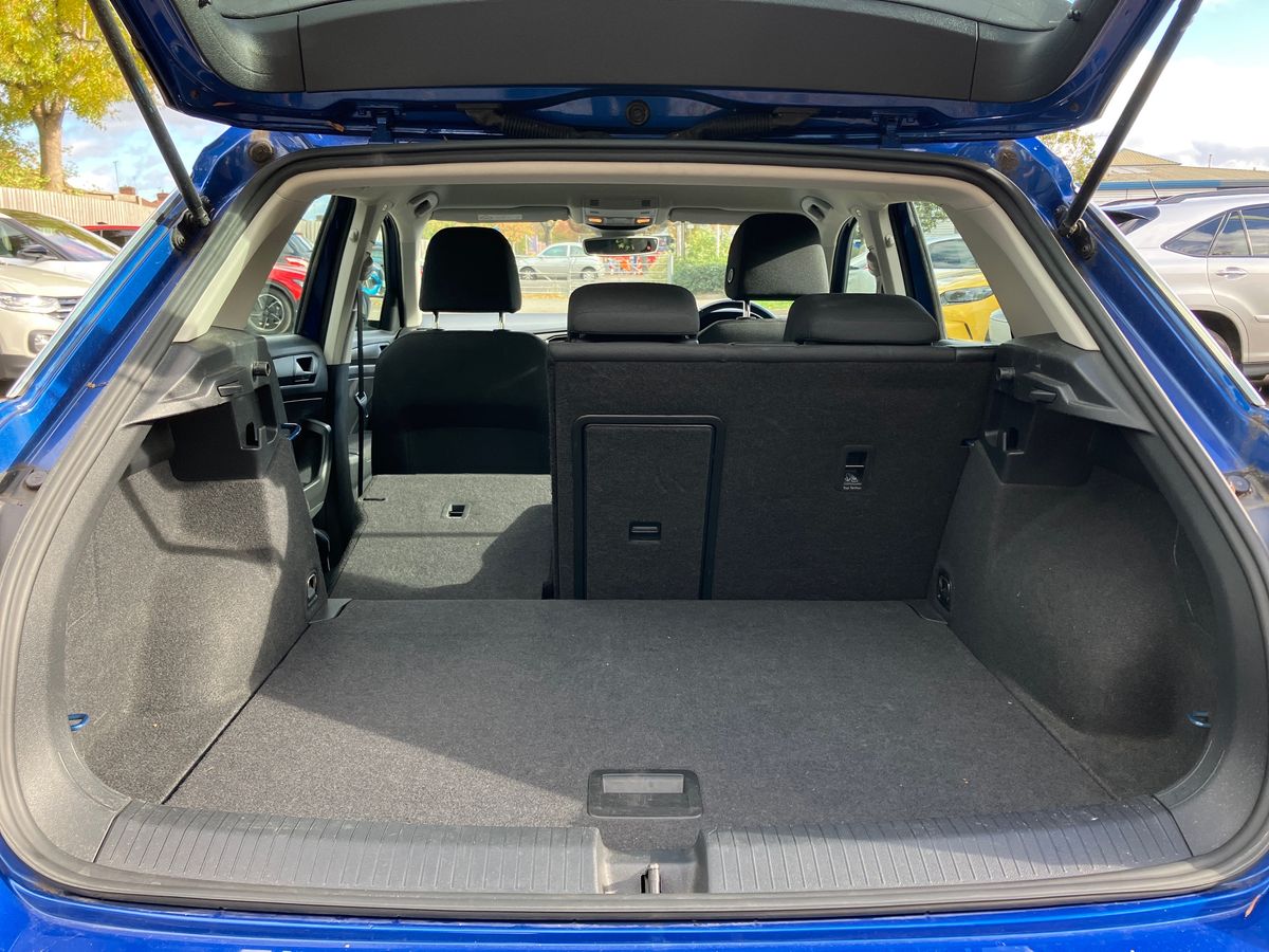 Used Volkswagen T-Roc 2019 for sale - 76272419: Photo 24