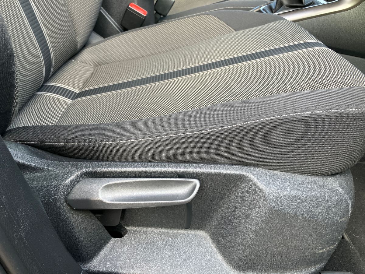 Used Volkswagen T-Roc 2019 for sale - 76272419: Photo 34