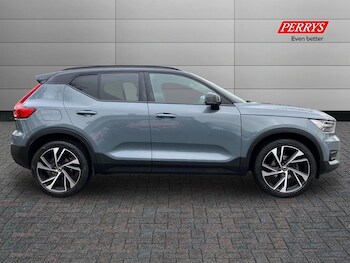 Used Volvo XC40 2021 for sale - 77100008: Photo