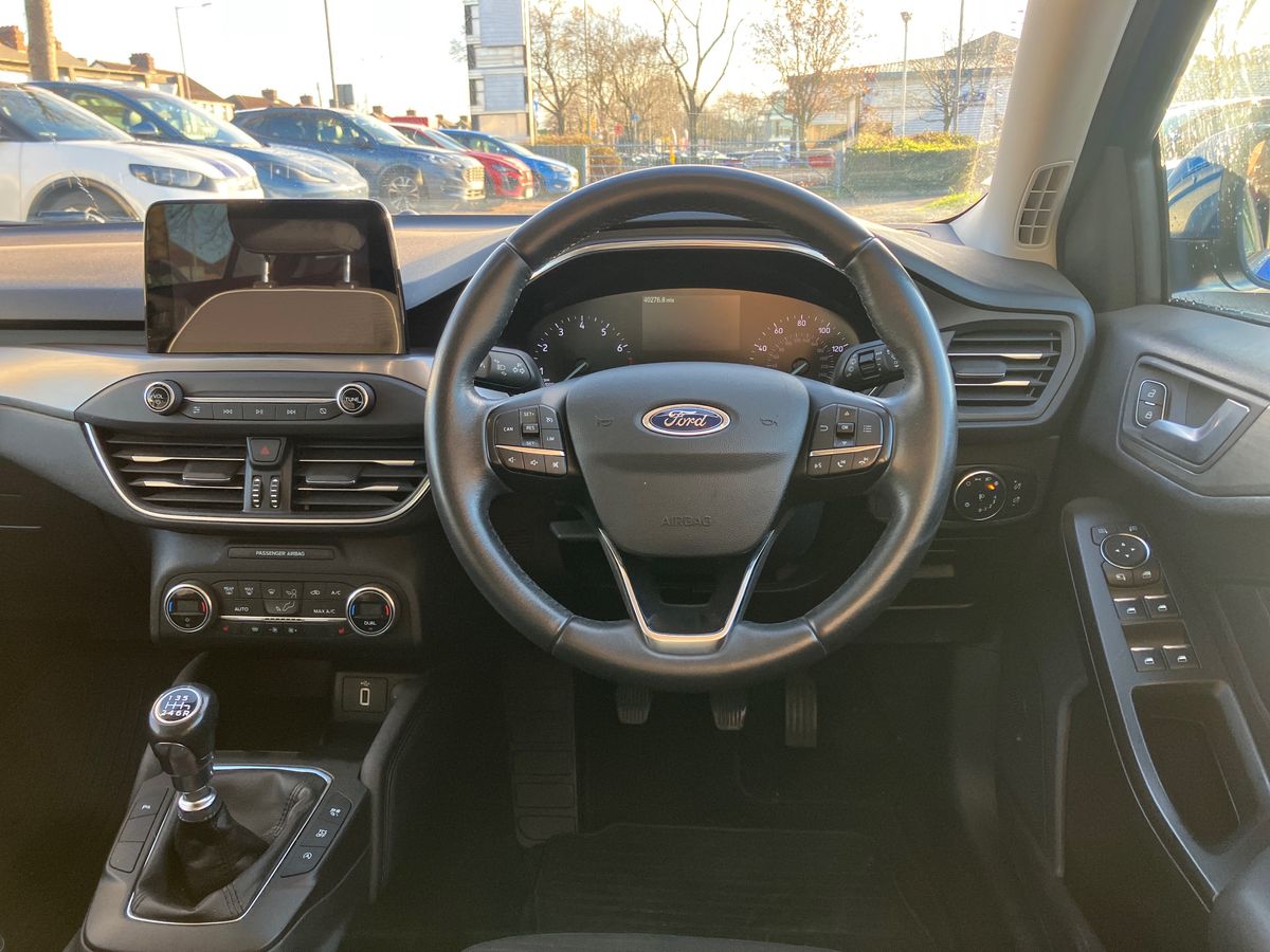 Used Ford Focus 2019 for sale - 76693728: Photo 15
