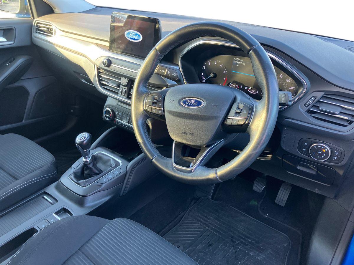 Used Ford Focus 2019 for sale - 76693728: Photo 8