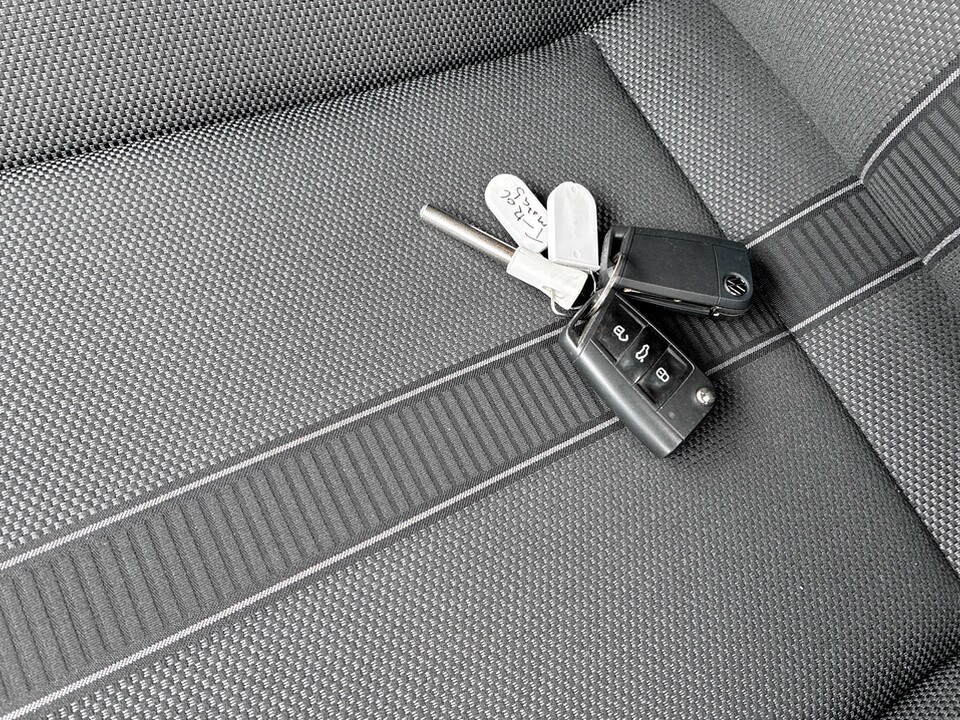 Used Volkswagen T-Roc 2023 for sale - 77460718: Photo 29