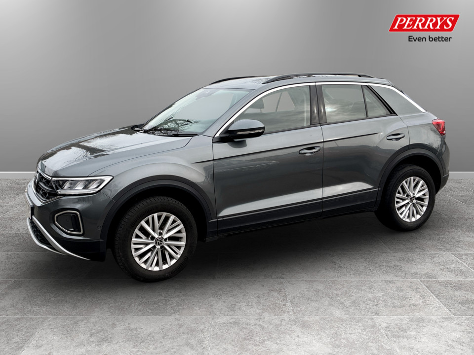 Used Volkswagen T-Roc 2023 for sale - 77460718: Photo 3