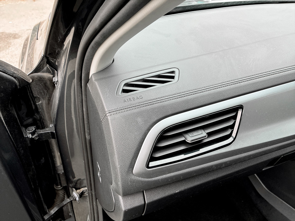 Used Volkswagen T-Roc 2023 for sale - 77460718: Photo 30