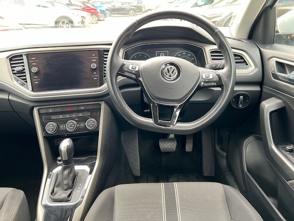 Used Volkswagen T-Roc 2020 for sale - 75144023: Photo 17