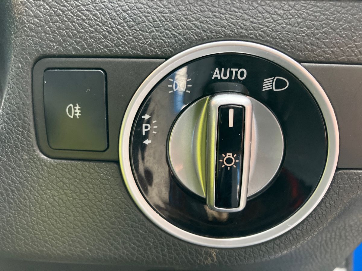 Used Mercedes-Benz GLA 2014 for sale - 77629578: Photo 39