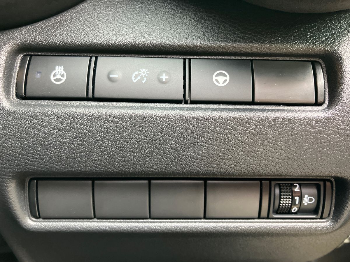 Used Nissan Juke 2023 for sale - 76374001: Photo 35